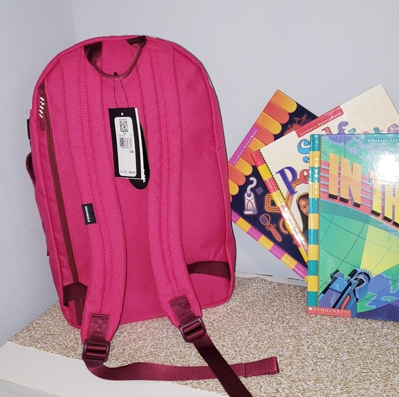 Loe Price!!💥Converse Backpack - Picture 3 of 8